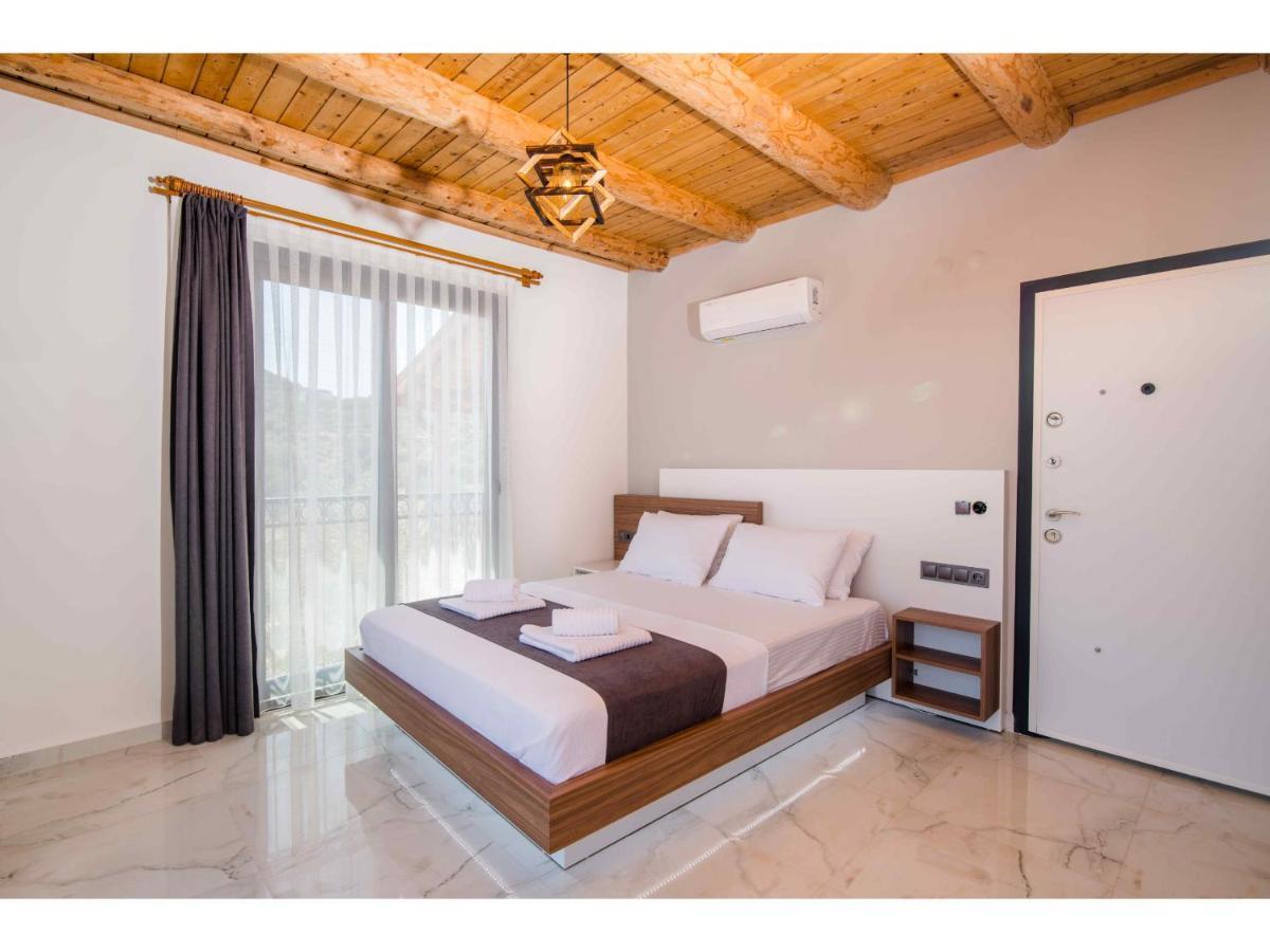 Doganin Ruhu Hotel & Bungalow Kaş Esterno foto