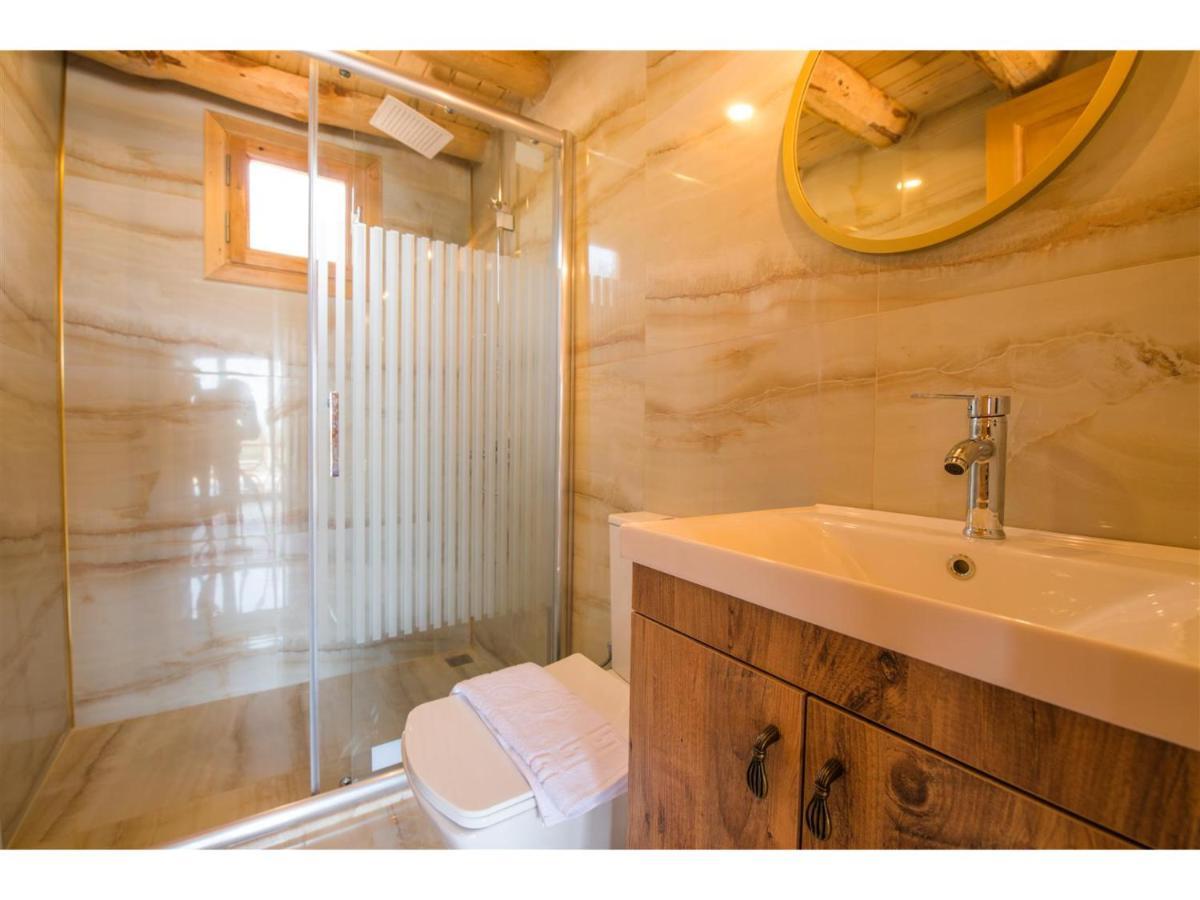Doganin Ruhu Hotel & Bungalow Kaş Esterno foto