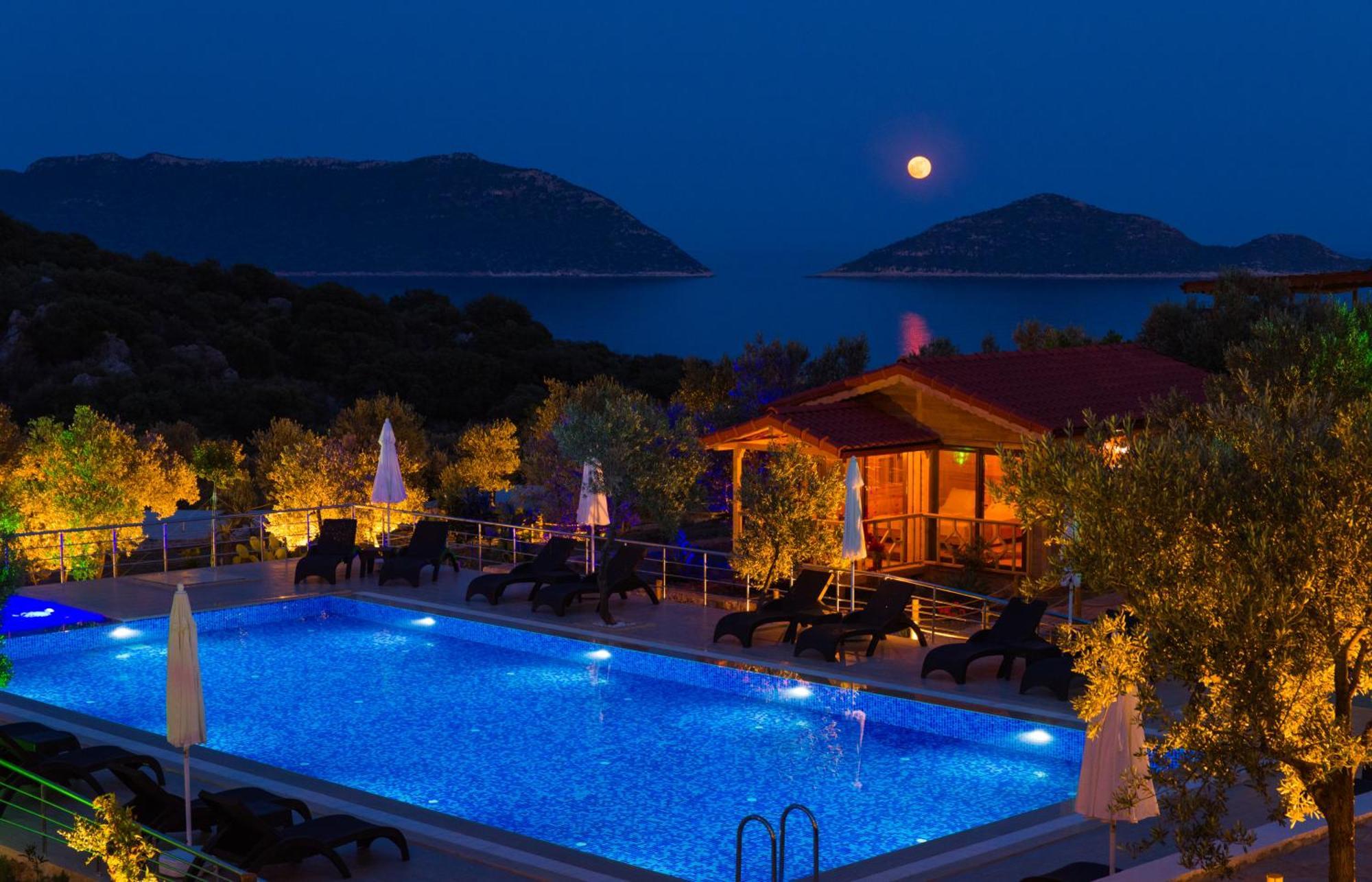 Doganin Ruhu Hotel & Bungalow Kaş Esterno foto