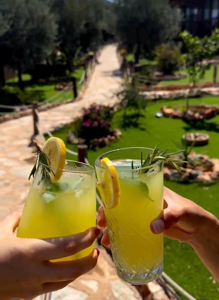 Doganin Ruhu Hotel & Bungalow Kaş Esterno foto